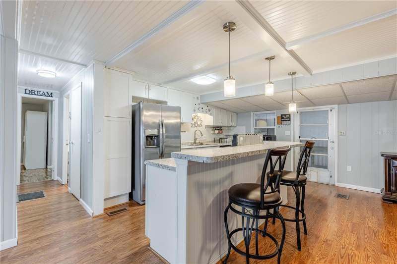 2 bedroom Mobile Home at 1030 Capella Drive, Tavares Lake Frances Estates, Tavares — photo 5