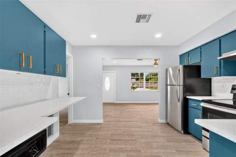 1072 Olympia Road, Venice FL - photo 6 of 6