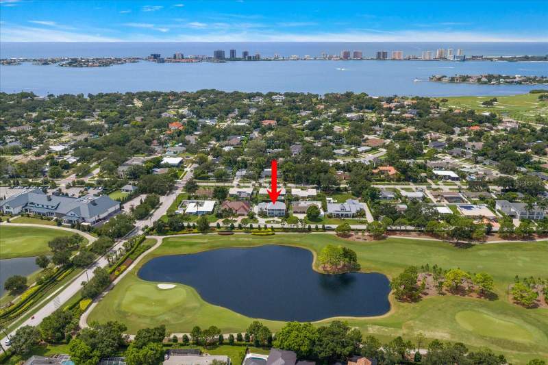 4 bedroom Single Family Residence at 1322 Golf View Drive, Belleair Estates, Belleair — photo 4