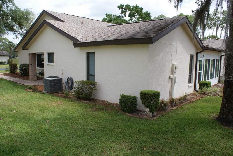3 bedroom Single Family Residence at 7445 Crestwood Drive, Heather Walk, Weeki Wachee — photo 3