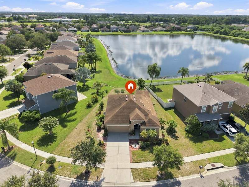 3 bedroom Single Family Residence at 803 Parker Den Drive, Bahia Lakes Ph 3, Ruskin — photo 3
