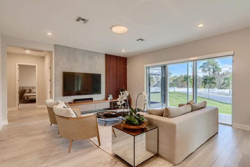 6 bedroom Single Family Residence at 8192 Ludington Circle, Estates/Parkside, Orlando — photo 5
