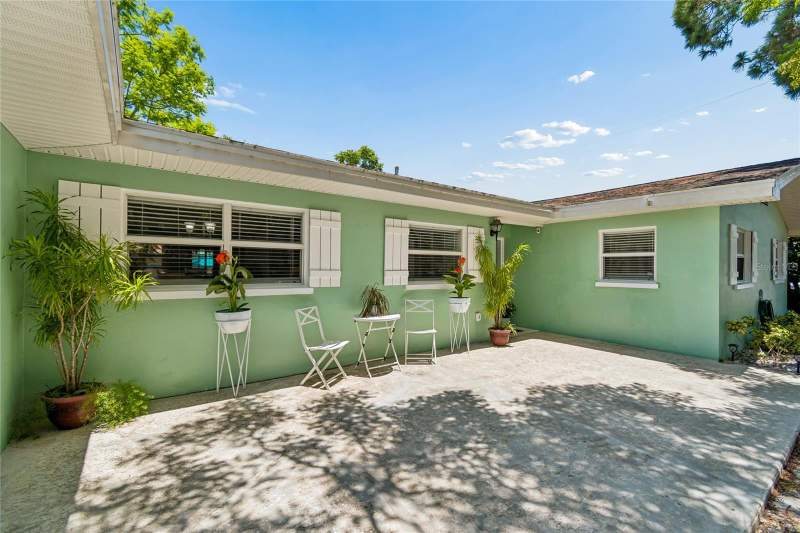 4 bedroom Single Family Residence at 1357 S EVERGREEN AVENUE, BROOKHILL, CLEARWATER — photo 4