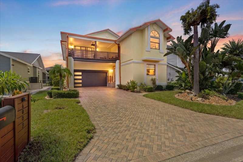 4 bedroom Single Family Residence at 6009 Bayway Court, Gulf Harbors Sea Forest, New Port Richey — photo 1