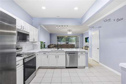 4986 Pond Ridge Drive, Riverview FL - photo 6 of 28