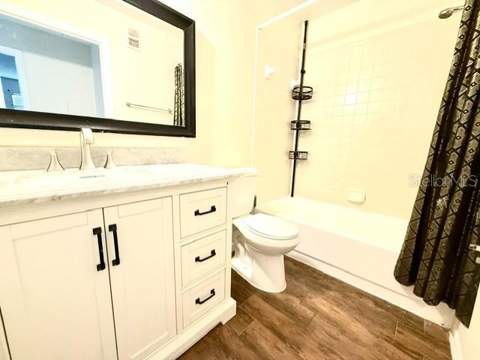 1073 S Hiawassee Road #1015, Orlando FL - photo 7 of 12