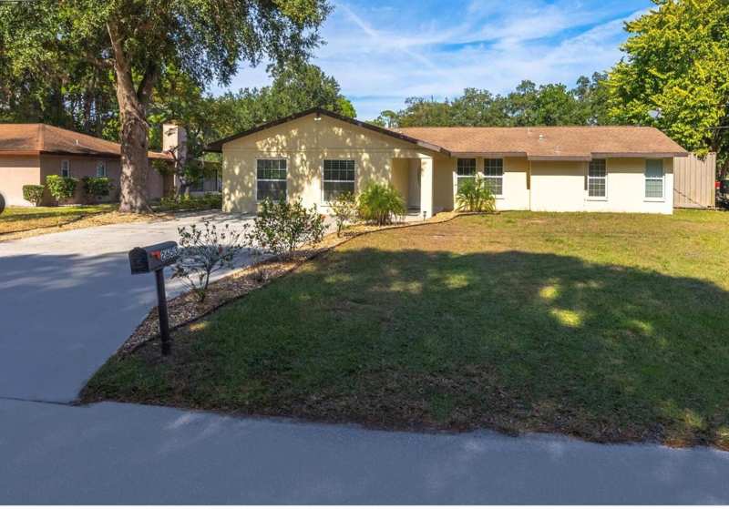 3 bedroom Single Family Residence at 2653 22nd Street, Lenray Heights, Sarasota — photo 1