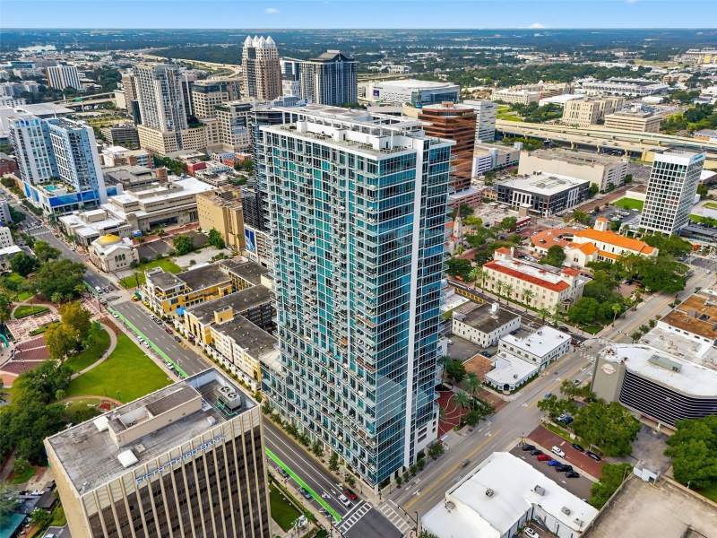 2 bedroom Condominium at 150 E Robinson Street #3209, Vue/Lk Eola, Orlando — photo 2