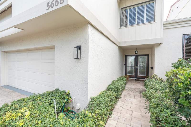 3 bedroom Condominium at 5668 Escondida Boulevard, Playa Escondida Condo, St Petersburg — photo 4