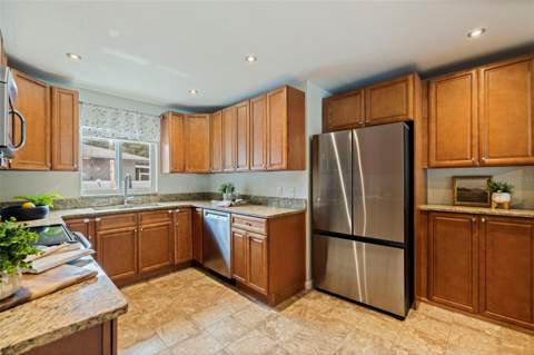 1825 Cleveland Street, Clearwater FL - photo 14 of 36