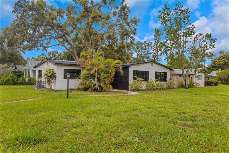 StammsHomes for Sale in Gulfport, FL