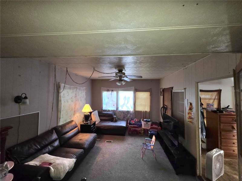 3 bedroom Mobile Home at 37644 March Lane, Zephyrhills Colony Company, Zephyrhills — photo 4