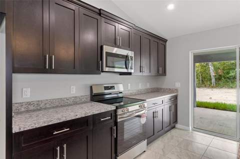 12085 Manassas Avenue, Weeki Wachee FL - photo 12 of 38