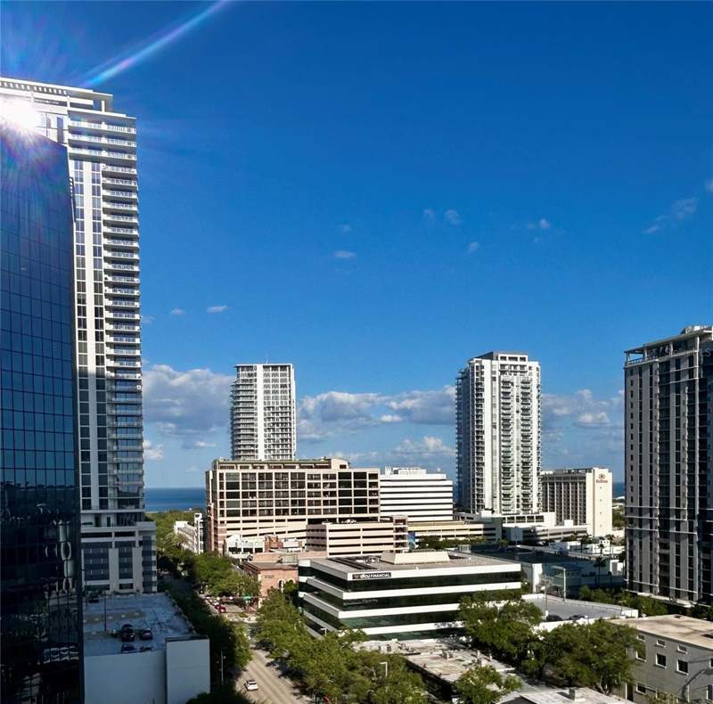 2 bedroom Condominium at 400 Central Avenue #1003, Residence At 400 Central, St Petersburg — photo 5