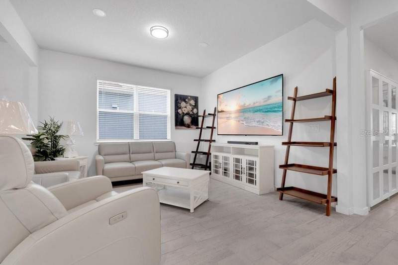 5 bedroom Single Family Residence at 1457 Grand Palm Drive, Savannah Palms, Orlando — photo 3
