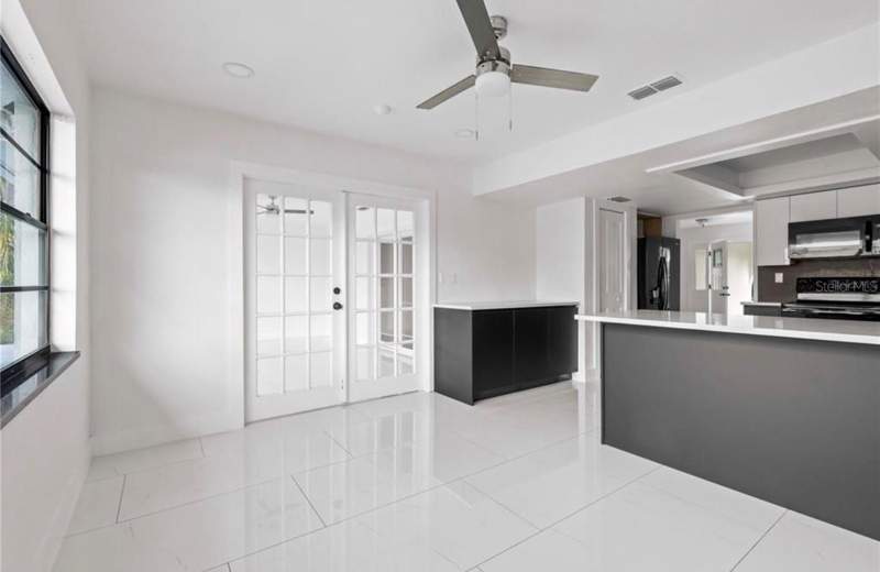 3 bedroom Single Family Residence at 3381 Minnow Creek Drive, Gulf Coast Ret, Hernando Beach — photo 3