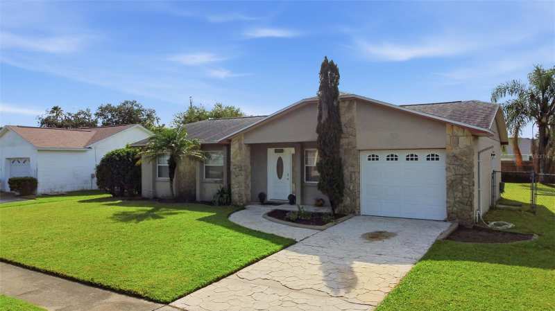 3 bedroom Single Family Residence at 7610 Autumn Pines Drive, Autumn Pines, Orlando — photo 1