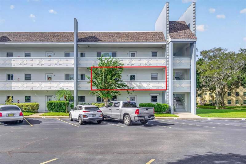 2 bedroom Condominium at 2255 Philippine Drive #41, On Top Of The World, Clearwater — photo 2