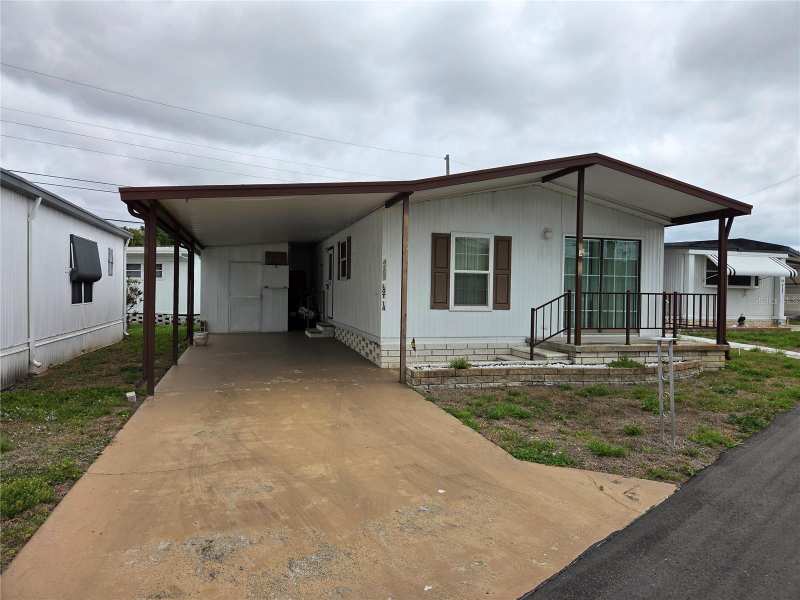 2 bedroom Manufactured Home at 4157 71st Lane #14, Magnolia Manor Mobile Home Park Unrec, St Petersburg — photo 1