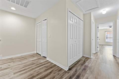 8421 Edgewater Place Boulevard, Tampa FL - photo 11 of 31