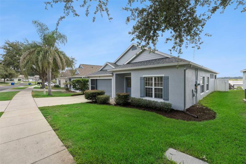 3 bedroom Single Family Residence at 1324 Kellogg Drive, Tavares Pines At Lake Saunders Ph 02, Tavares — photo 3