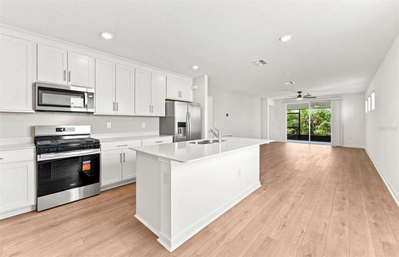 3 bedroom Single Family Residence at 6287 Broad Field Avenue, Waterset Wolf Creek Ph G1, Apollo Beach — photo 3