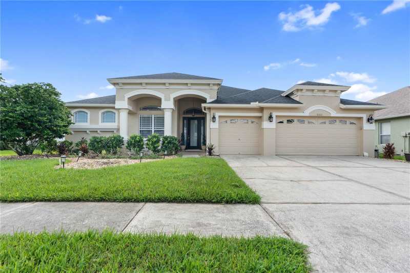 5 bedroom Single Family Residence at 30406 Colehaven Court, Meadow Pointe Prcl 18 Unit 01 & 03, Wesley Chapel — photo 1