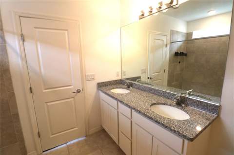 4006 Capri Coast Drive, Plant City FL - photo 14 of 37