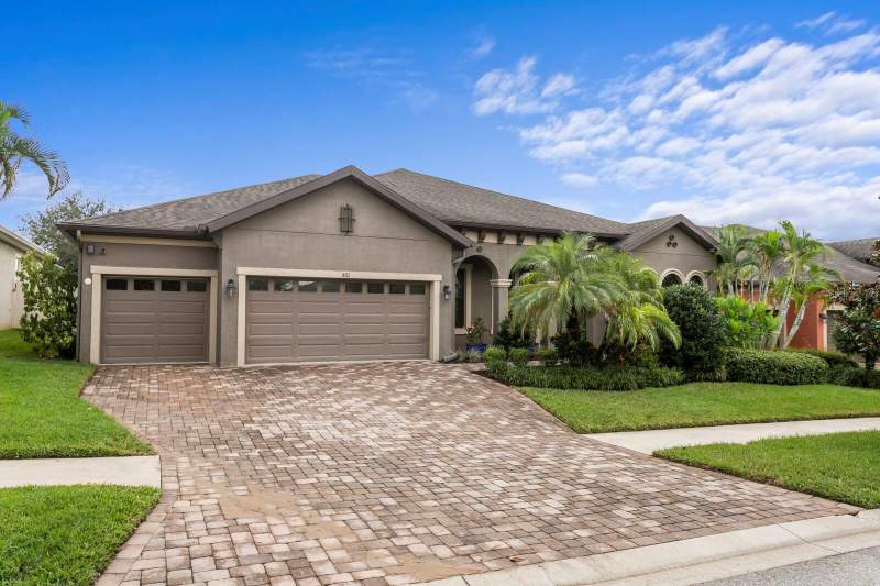 4 bedroom Single Family Residence at 821 Floresta Street, La Collina Ph 1B, Brandon — photo 2