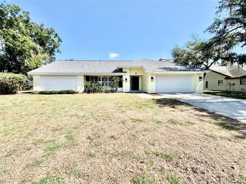 2804 Wedgewood Drive, home for sale in Plant City 33566