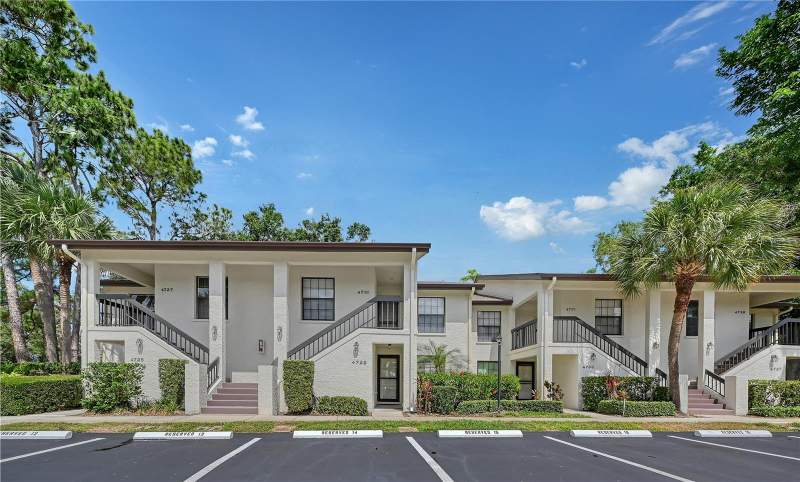 2 bedroom Condominium at 4729 Winslow Beacon #11, Winslow Beacon, Sarasota — photo 2