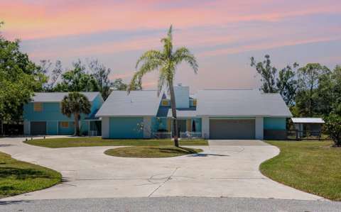 1305 Greenfield Circle, home for sale in Venice 34292