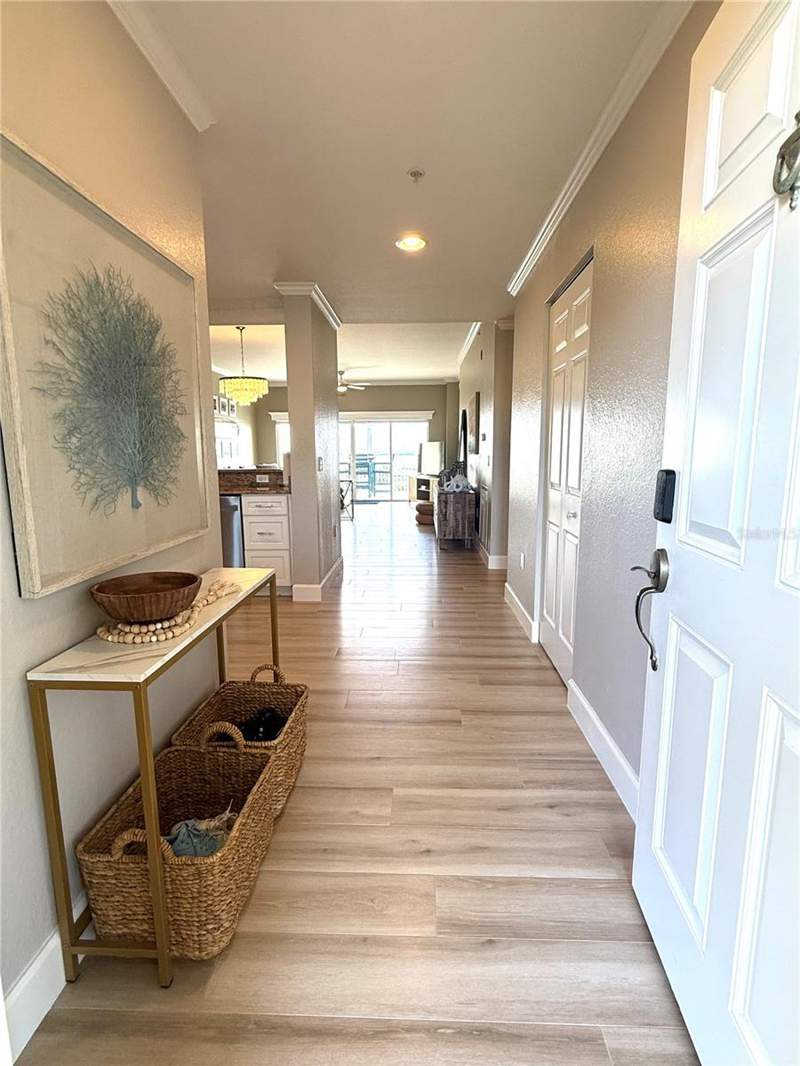 2 bedroom Condominium at 423 150TH AVENUE #1405, SNUG HARBOUR CONDO, MADEIRA BEACH — photo 4