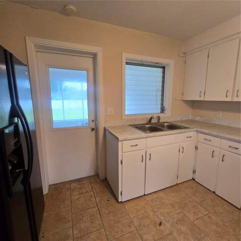 1803 W Granfield Avenue, Plant City FL - photo 6 of 6