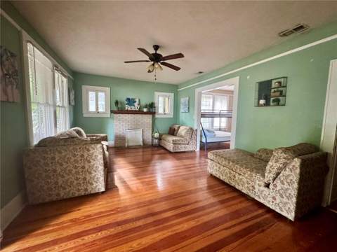 907 NW 11th Avenue, Gainesville FL - photo 6 of 6