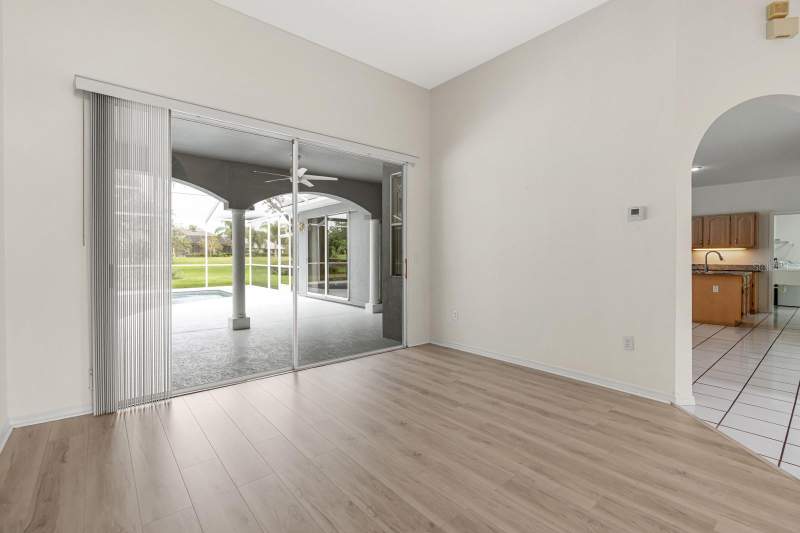 4 bedroom Single Family Residence at 2713 Clubhouse Drive, Walden Lake Unit 27 Ph 2 SE, Plant City — photo 5