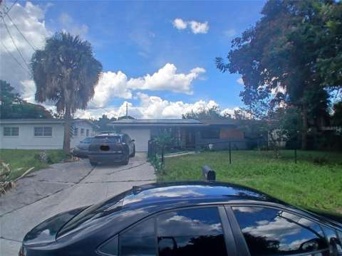 1818 Heather Avenue, home for sale in Tampa 33612