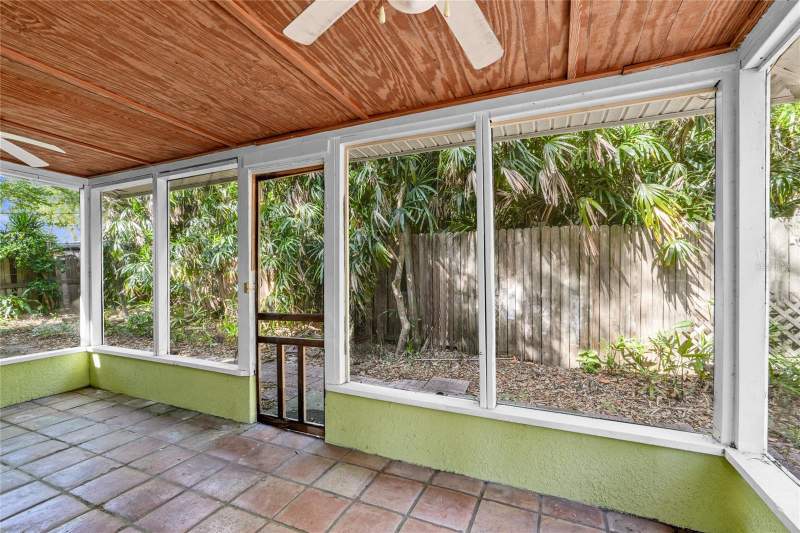 3 bedroom Single Family Residence at 619 Beverly Avenue, Highland Park, Largo — photo 4