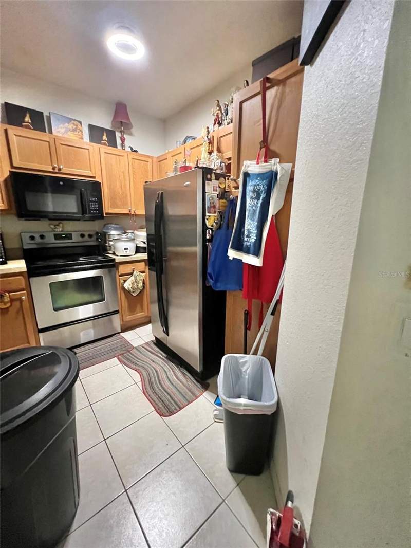 3 bedroom Townhouse at 2388 Grand Central Parkway #2, Estates/Pk Central Condo, Orlando — photo 3