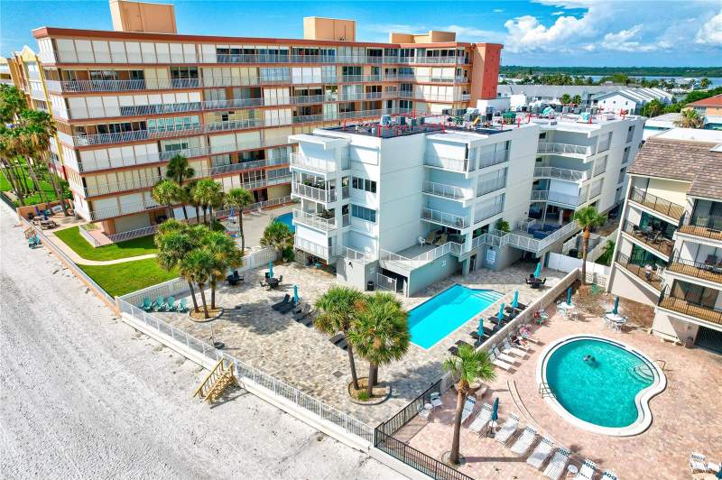 4 bedroom Condominium at 16332 Gulf Boulevard #1C, Mariners Light Condo, Redington Beach — photo 2
