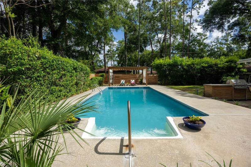 4 bedroom Single Family Residence at 4204 NW 19th Place, Palm View Estates, Gainesville — photo 2