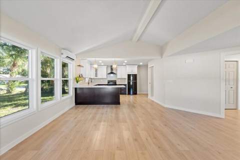 6948 Dartmouth Avenue, St Petersburg FL - photo 6 of 6