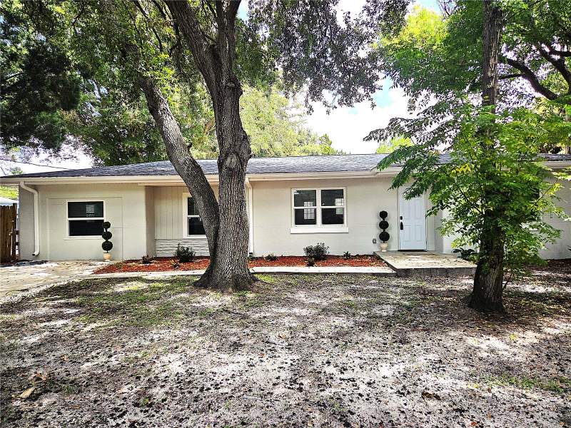 4 bedroom Single Family Residence at 264 14TH STREET, ACREAGE, LARGO — photo 2