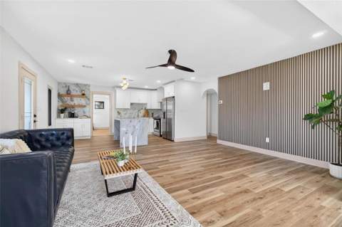203 Driftwood Drive, Palm Harbor FL - photo 11 of 42