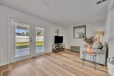 6209 Flamingo Drive, Apollo Beach FL - photo 21 of 59