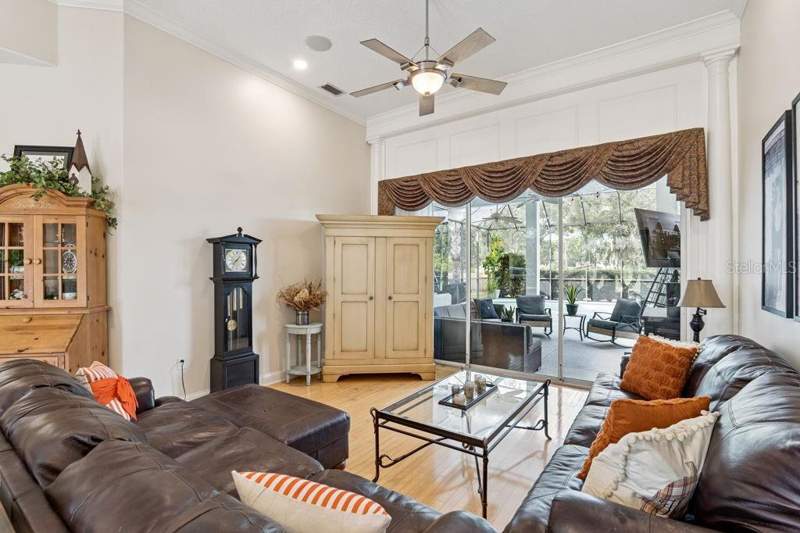 5 bedroom Single Family Residence at 1066 Ceasars Ct, Loch Leven Ph 02, Mount Dora — photo 5