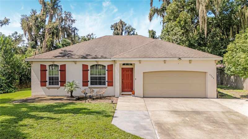 4 bedroom Single Family Residence at 3348 Grand Avenue, Assessors Lt 65 Dupont & Gaudry Grant, Deland — photo 1