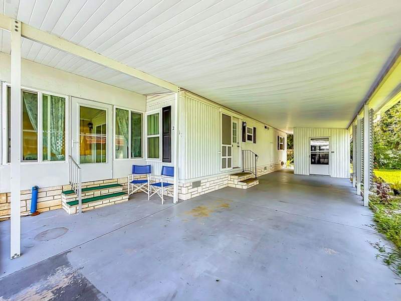 2 bedroom Manufactured Home at 2361 W Coach N Four Drive, Leesburg East Coachwood Colony, Leesburg — photo 4