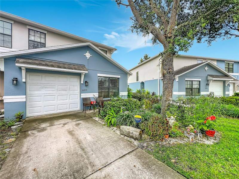 4 bedroom Townhouse at 6210 Windsor Lake Circle, Windsor Lake Twnhms East, Sanford — photo 3