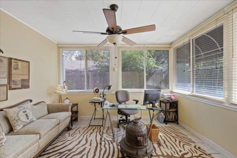 12510 Noreast Lake Drive, Tampa FL - photo 17 of 43